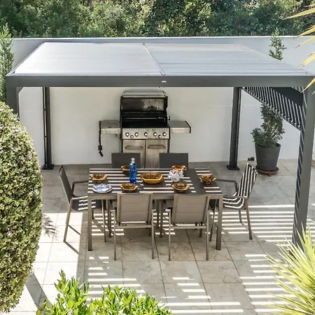 Вилла Tranquila *