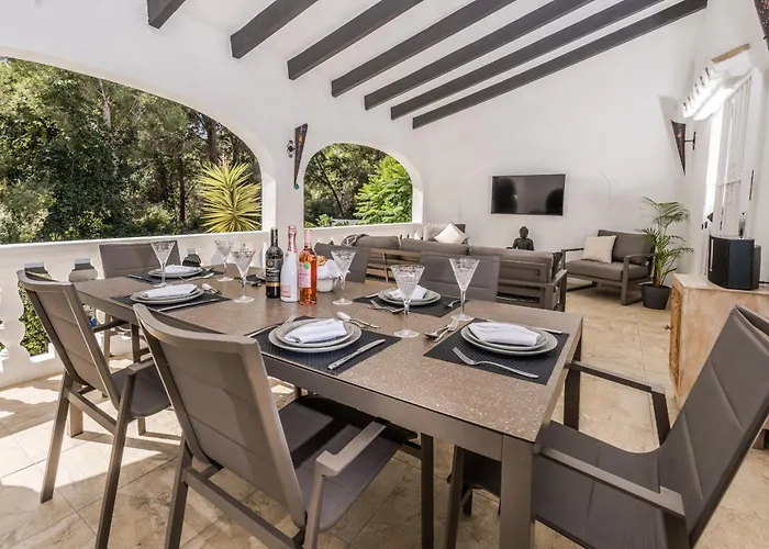 Tranquila Villa